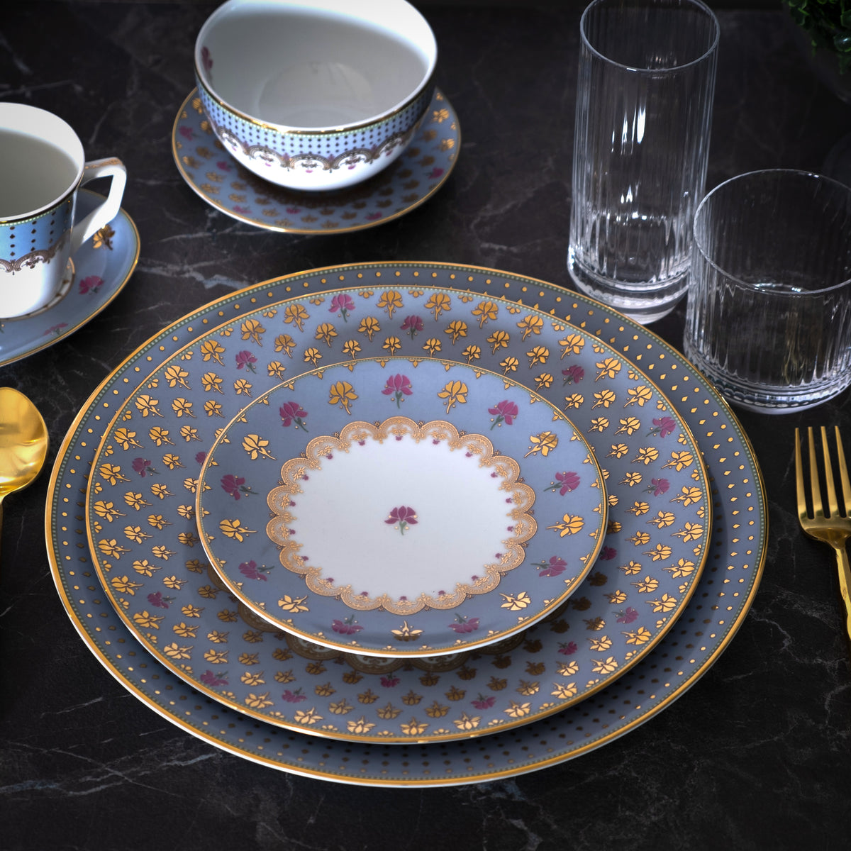 Heritage Dinner Set (29 Pieces)